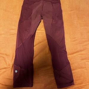 Lululemon cropped to ankle leggings